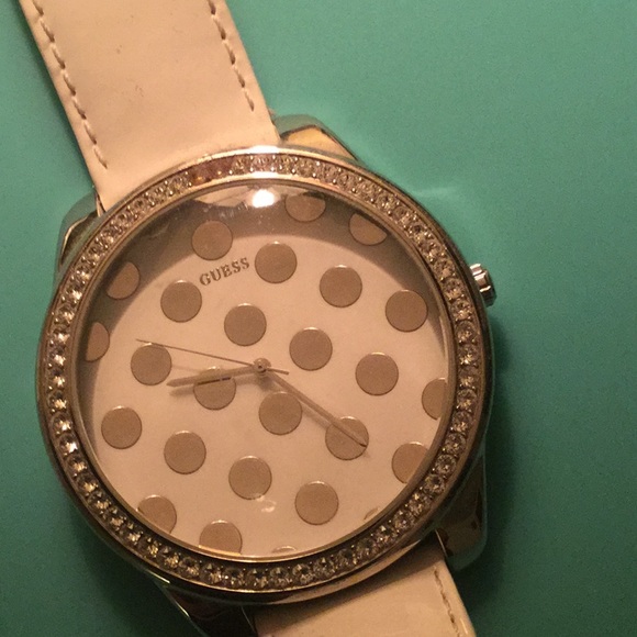 Watch - Picture 3 of 3